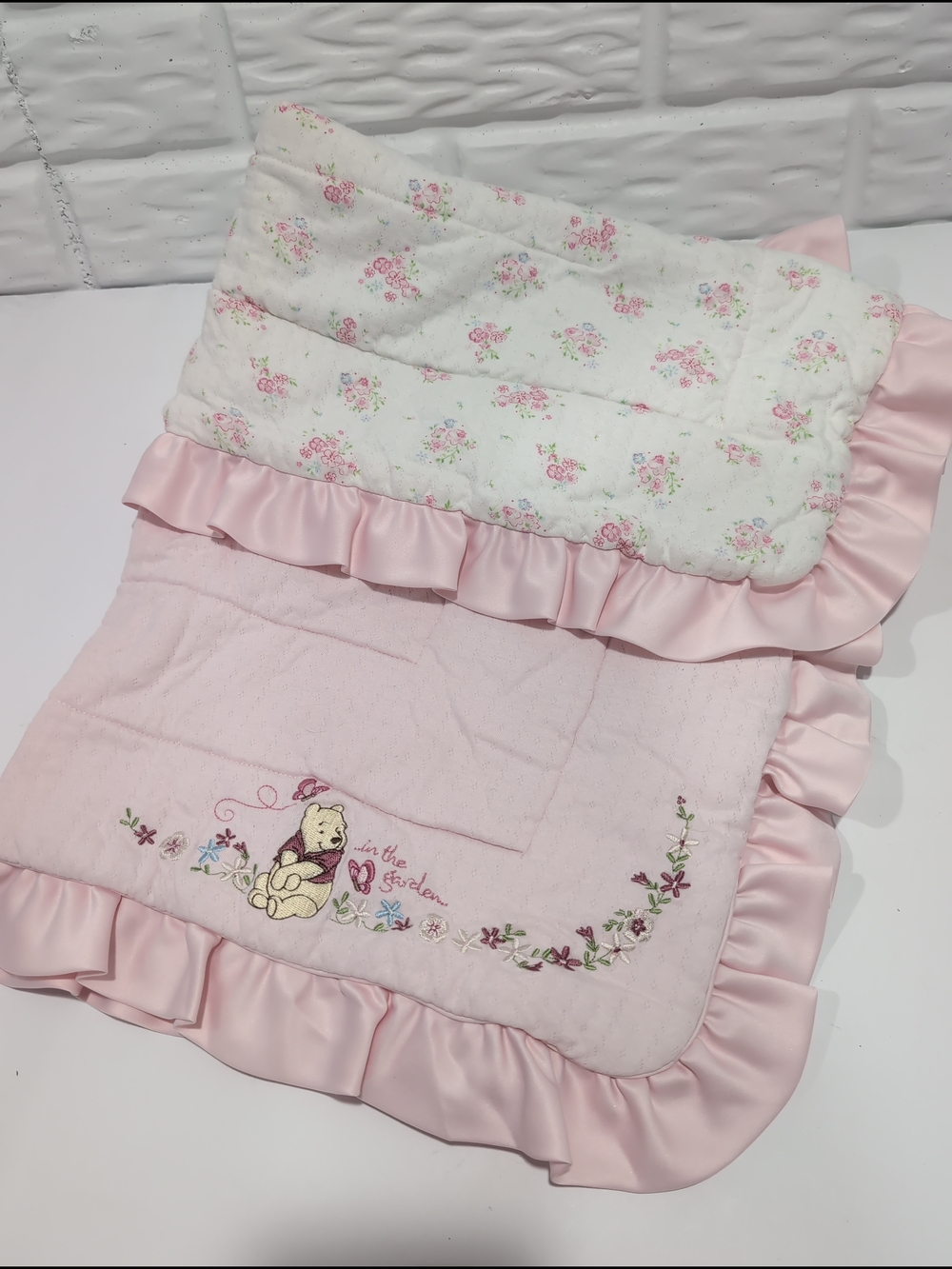 VTG Winnie the Pooh Pink Floral Butterfly Satin Ruffle Trim Quilted Baby Blanket
